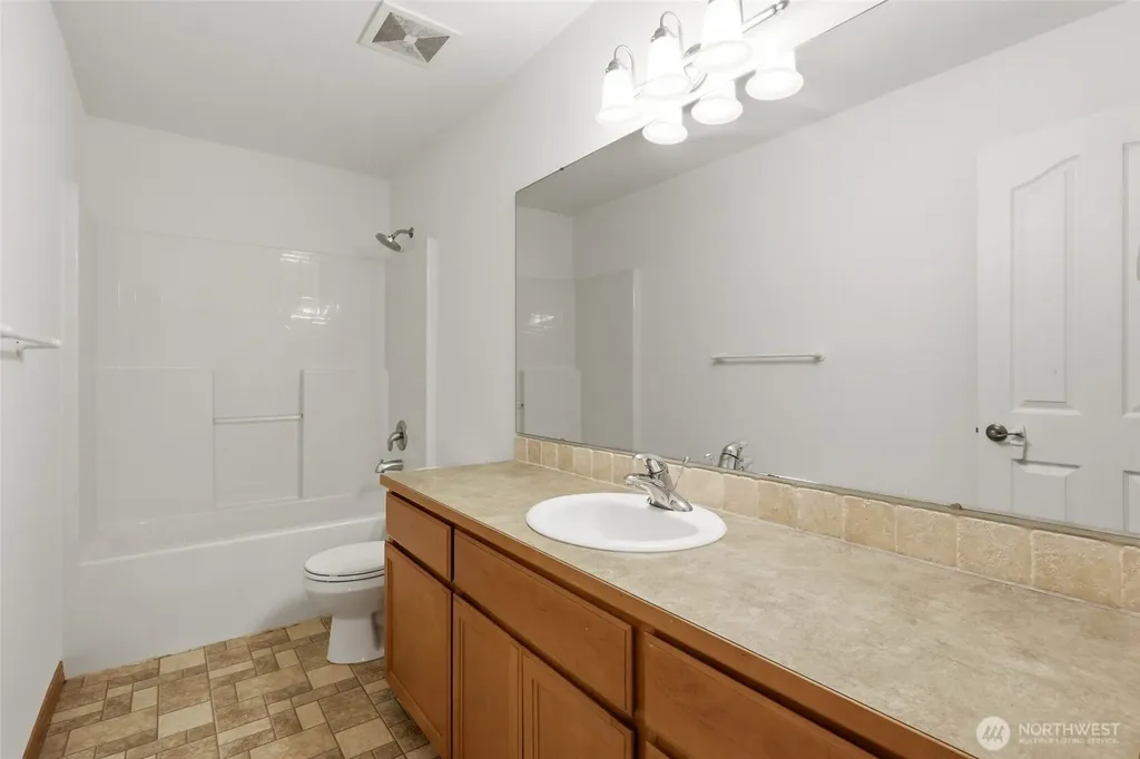 11212 179th Ave Ct E Bonney Lake WA 98391