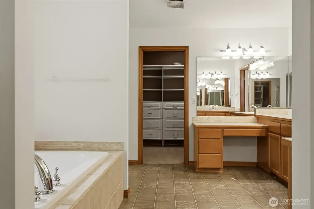 11212 179th Ave Ct E Bonney Lake WA 98391