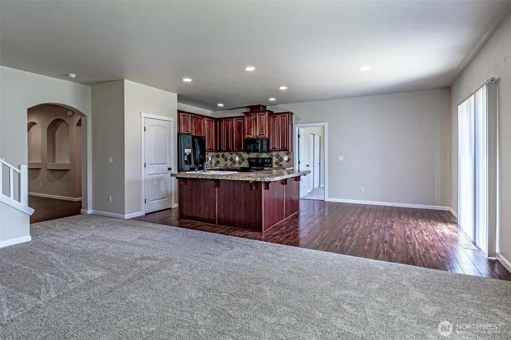 20612 95th Avenue Ct E Graham WA 98338