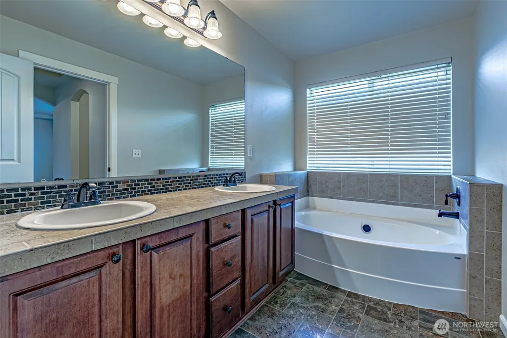 20612 95th Avenue Ct E Graham WA 98338