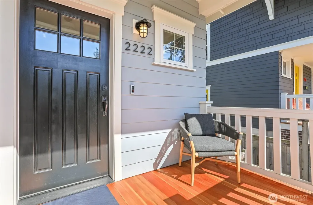 2222 Warren Avenue N Seattle WA 98109