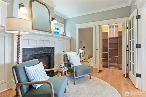 2222 Warren Avenue N Seattle WA 98109