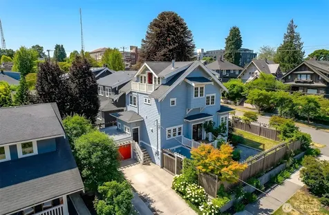 2222 Warren Avenue N Seattle WA 98109