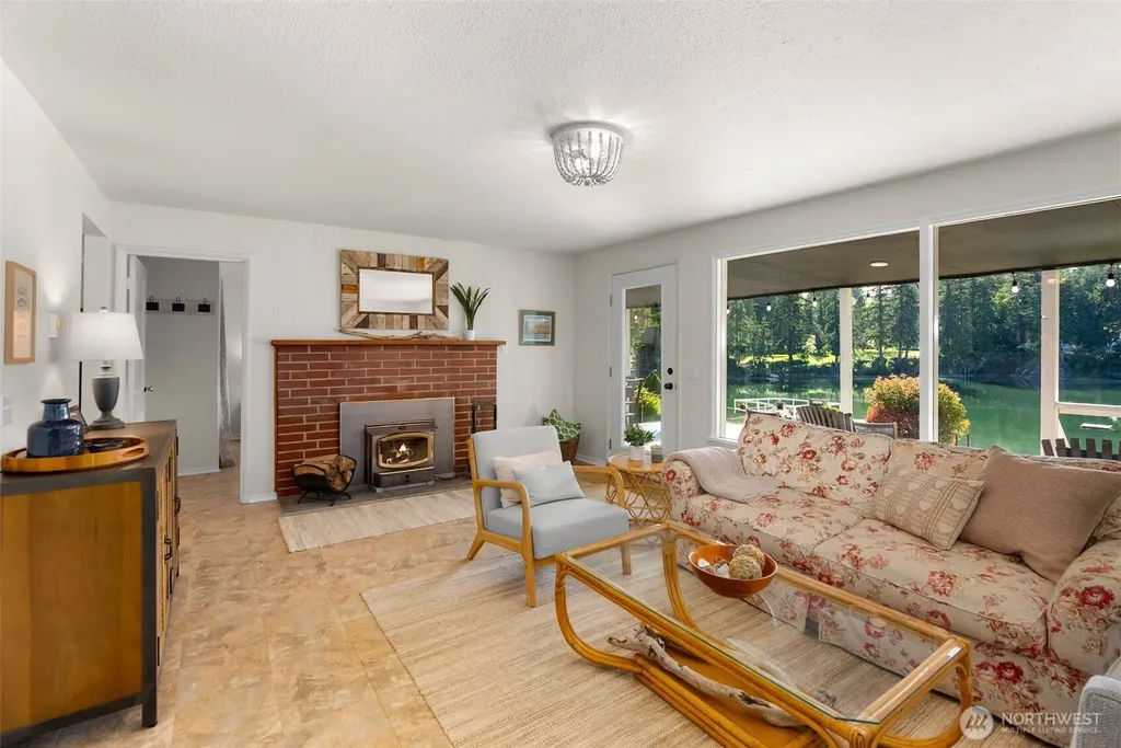 6714 156th Avenue SW Longbranch WA 98351