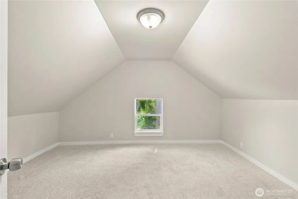 1029 Mccormick Street NE Olympia WA 98506