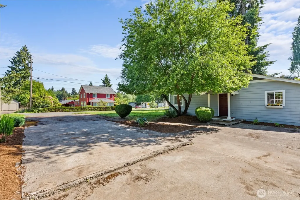 1029 Mccormick Street NE Olympia WA 98506