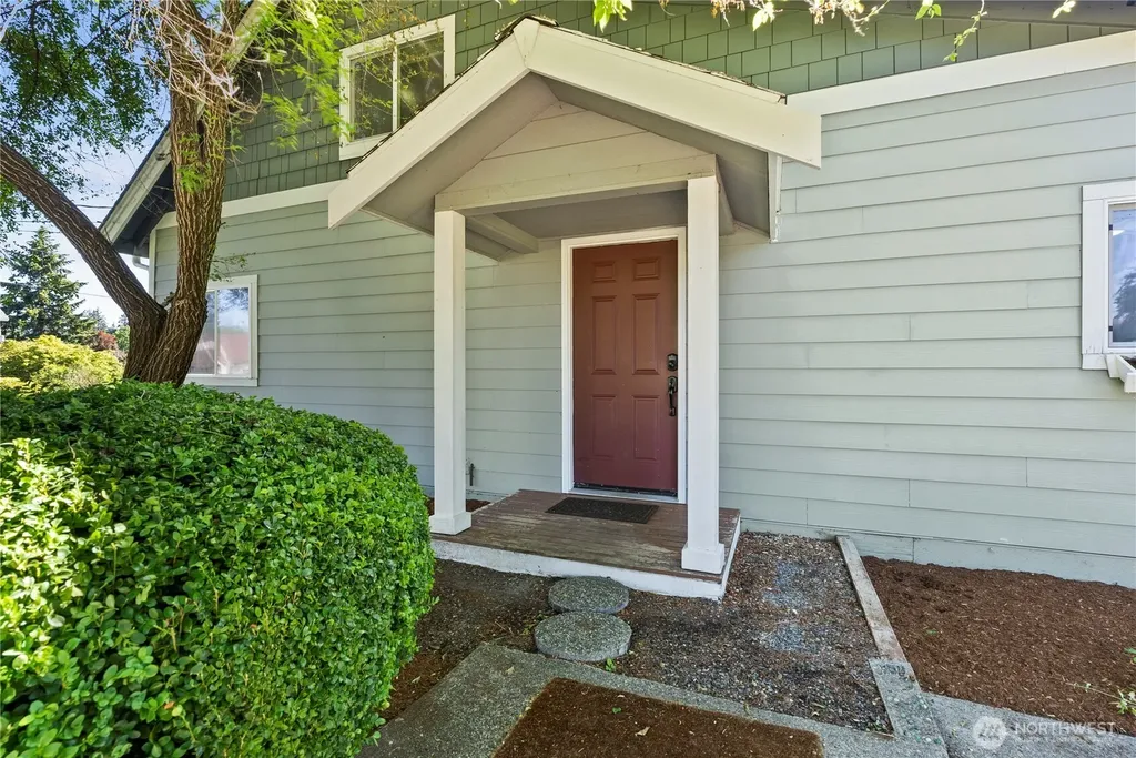 1029 Mccormick Street NE Olympia WA 98506