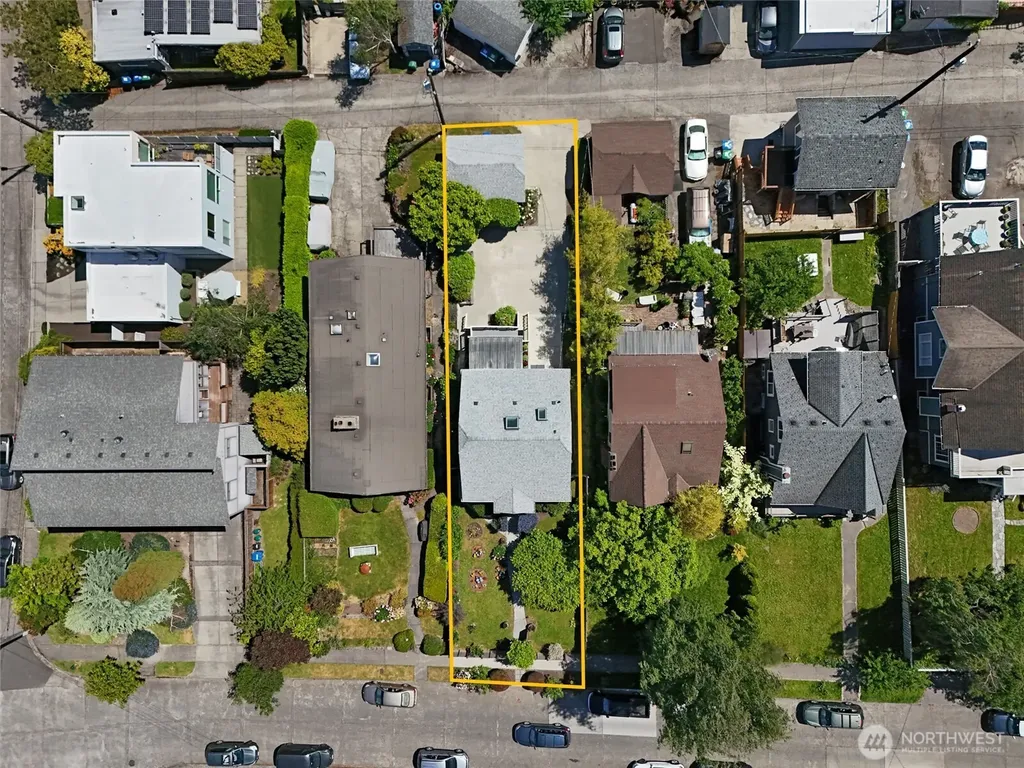 3444 11th Avenue W Seattle WA 98119