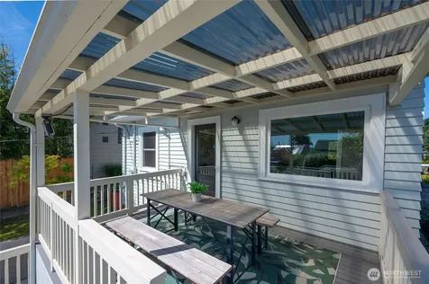 3444 11th Avenue W Seattle WA 98119