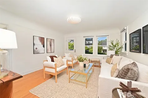3444 11th Avenue W Seattle WA 98119