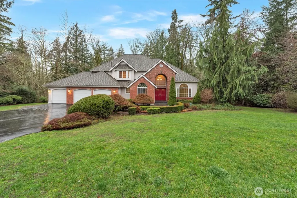 9611 213th Avenue NE Redmond WA 98053