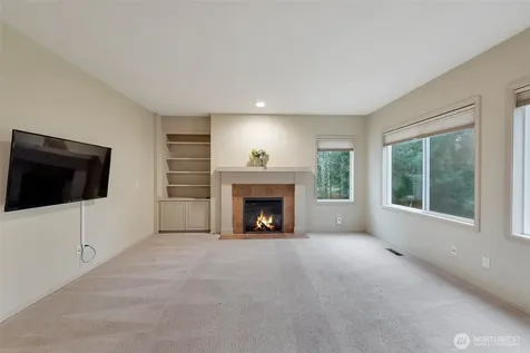 9611 213th Avenue NE Redmond WA 98053