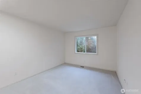 9611 213th Avenue NE Redmond WA 98053