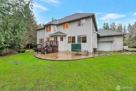 9611 213th Avenue NE Redmond WA 98053