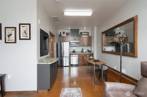 17441 Lake Terrace Place Mount Vernon WA 98274