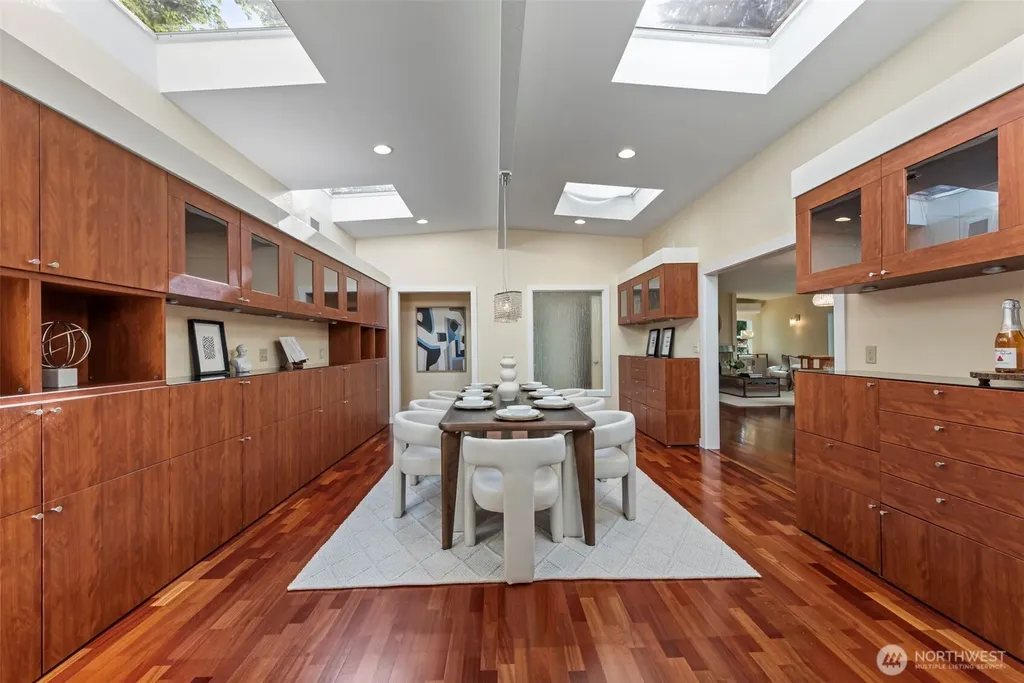 1400 143rd Place NE Bellevue WA 98007