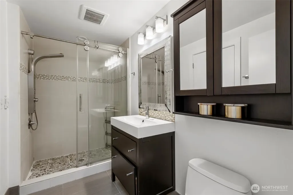 1400 143rd Place NE Bellevue WA 98007