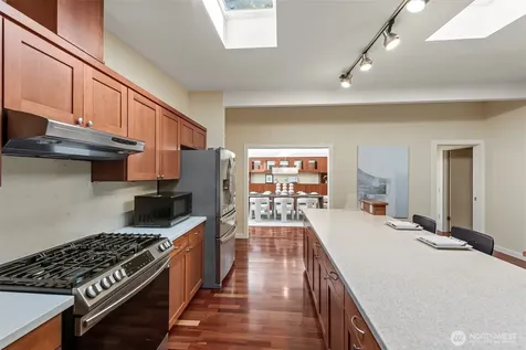 1400 143rd Place NE Bellevue WA 98007