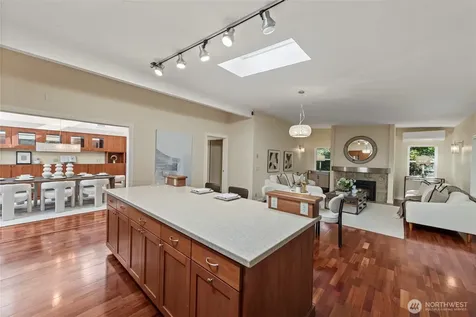 1400 143rd Place NE Bellevue WA 98007