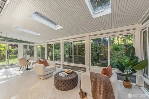 1400 143rd Place NE Bellevue WA 98007
