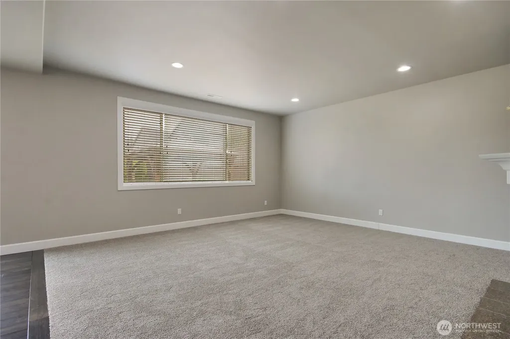 13425 189th Avenue E Bonney Lake WA 98391