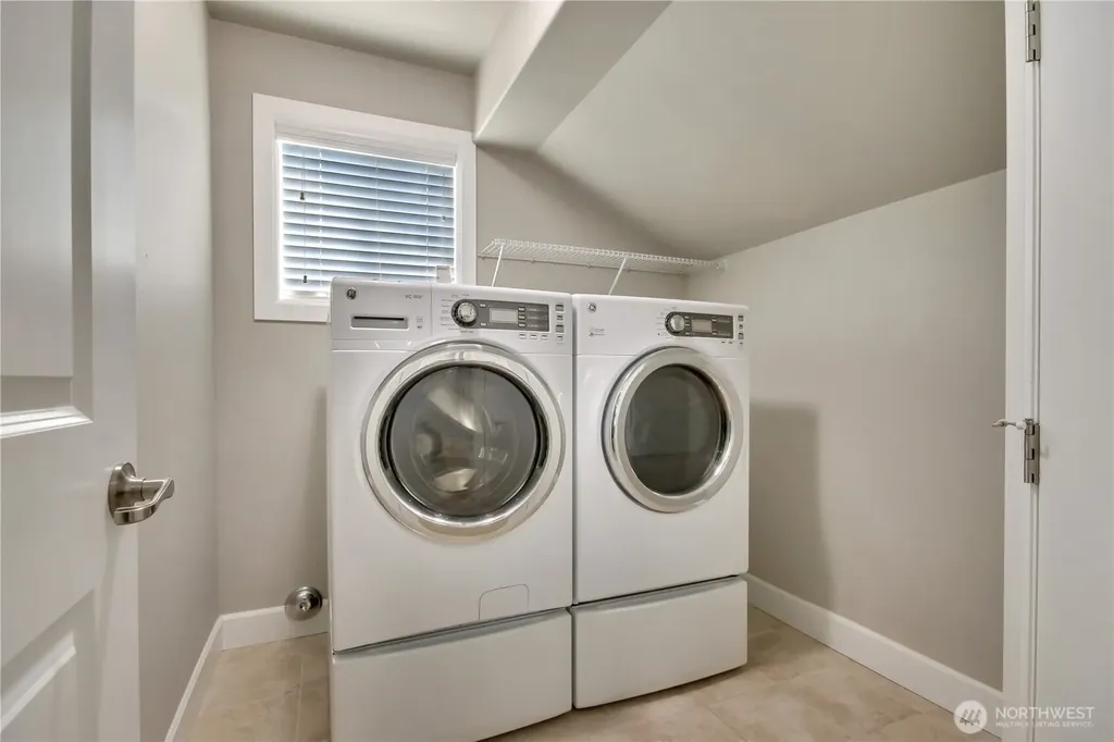 13425 189th Avenue E Bonney Lake WA 98391