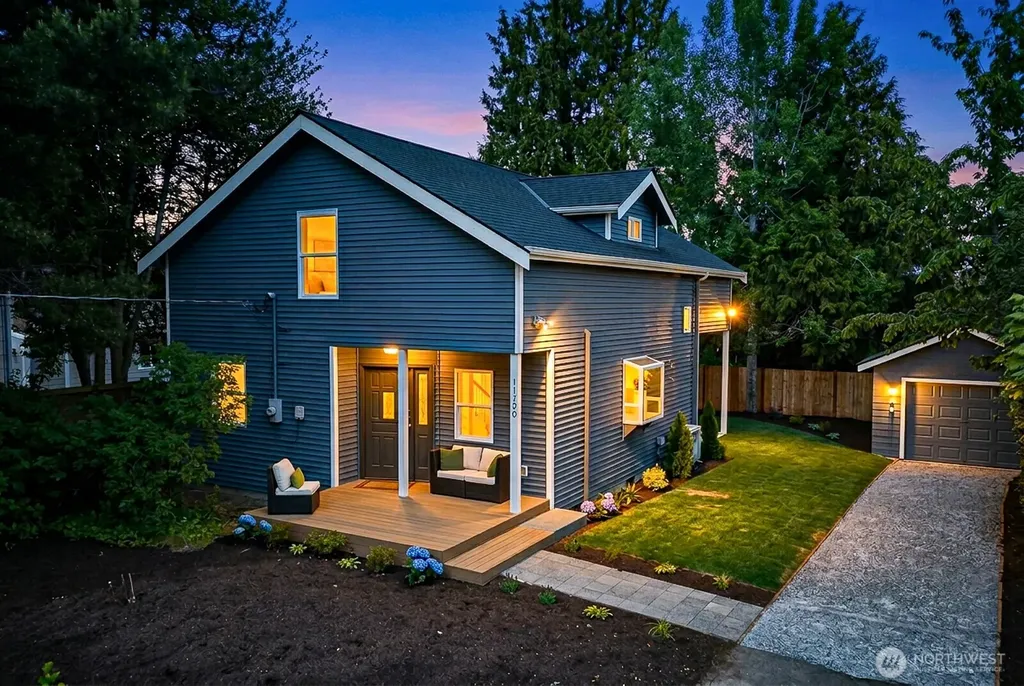 11720 Evanston Avenue N Seattle WA 98133