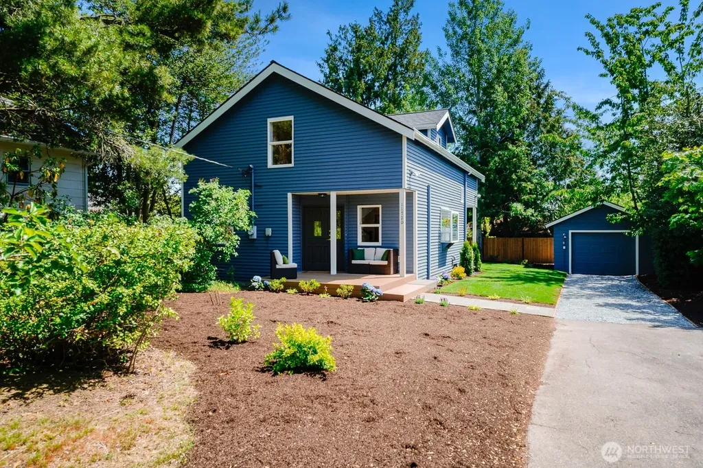 11720 Evanston Avenue N Seattle WA 98133