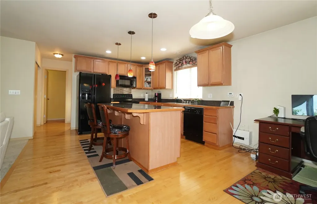 16034 SE 254th Street Covington WA 98042