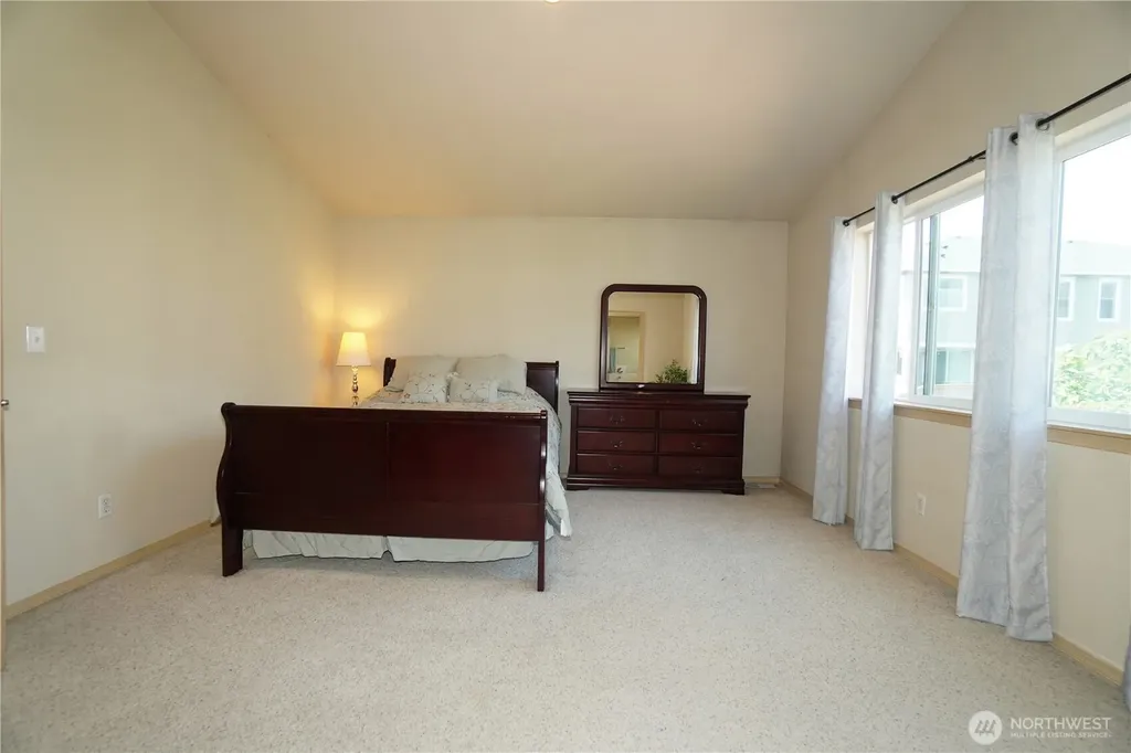 16034 SE 254th Street Covington WA 98042