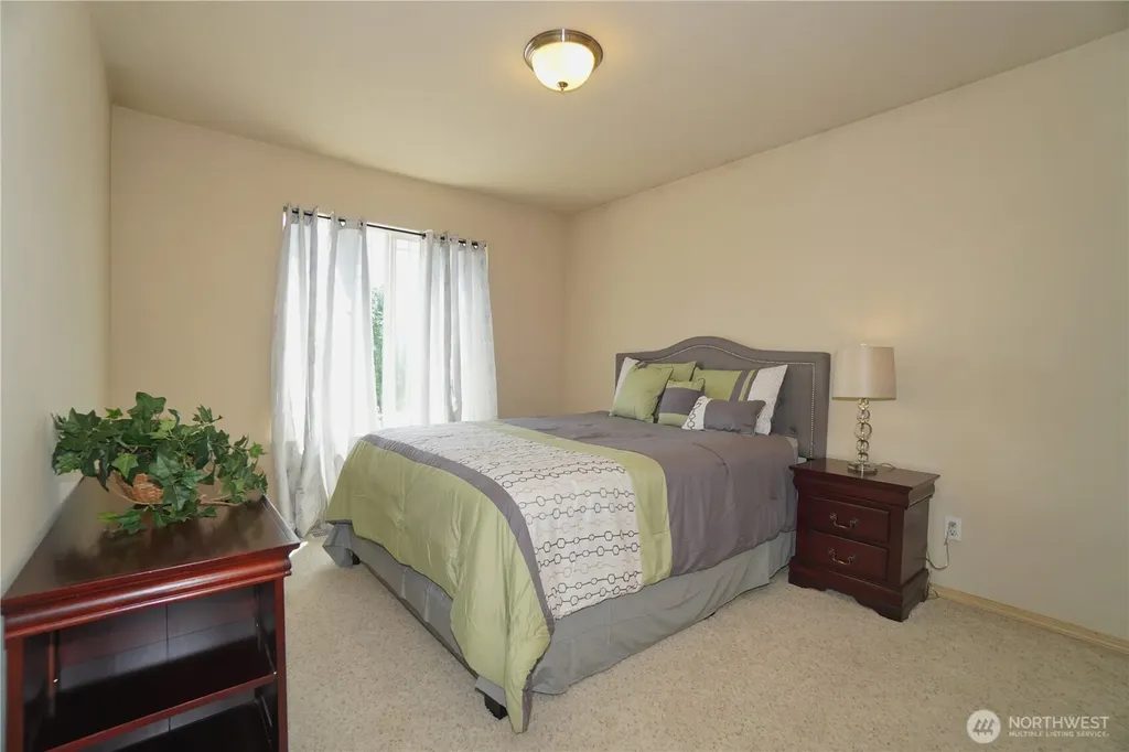 16034 SE 254th Street Covington WA 98042
