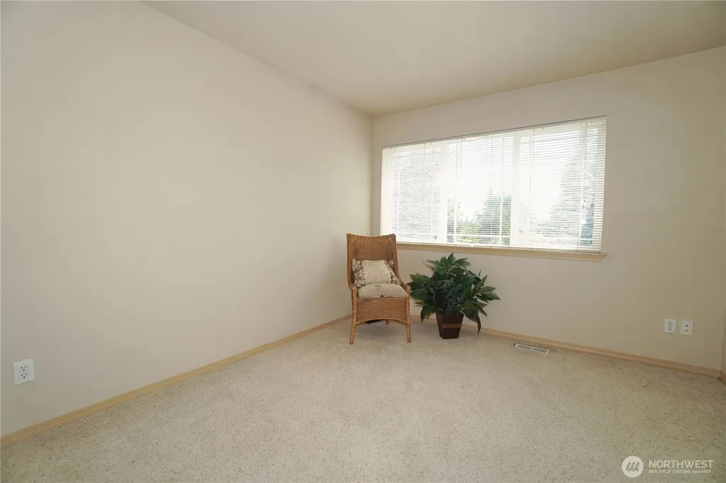 16034 SE 254th Street Covington WA 98042