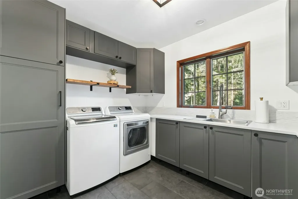 4808 133rd NW Gig Harbor WA 98332
