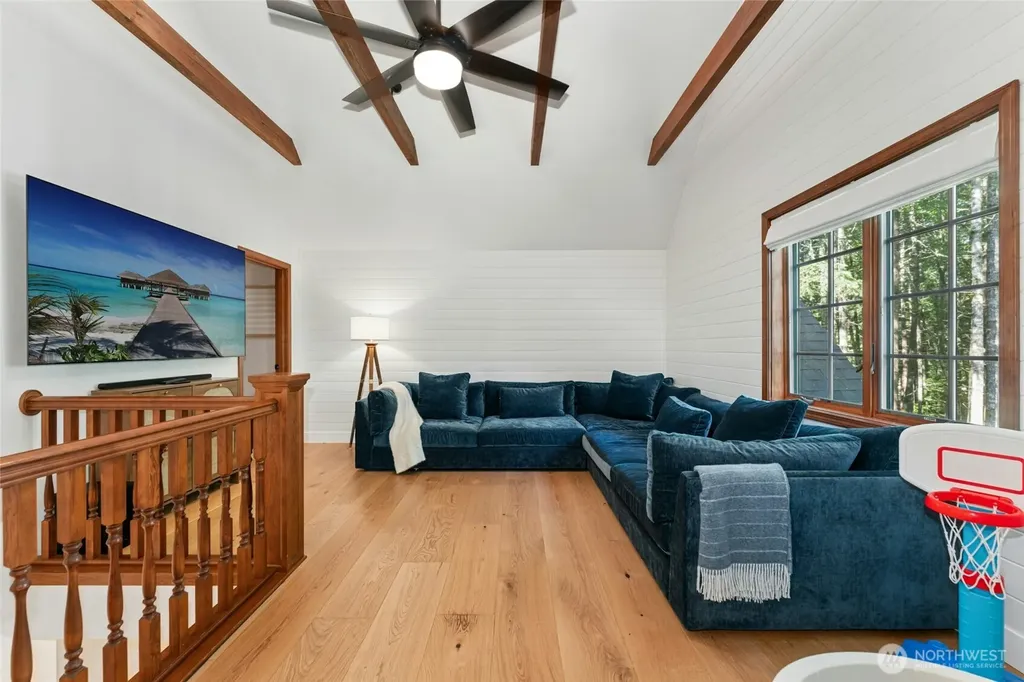 4808 133rd NW Gig Harbor WA 98332