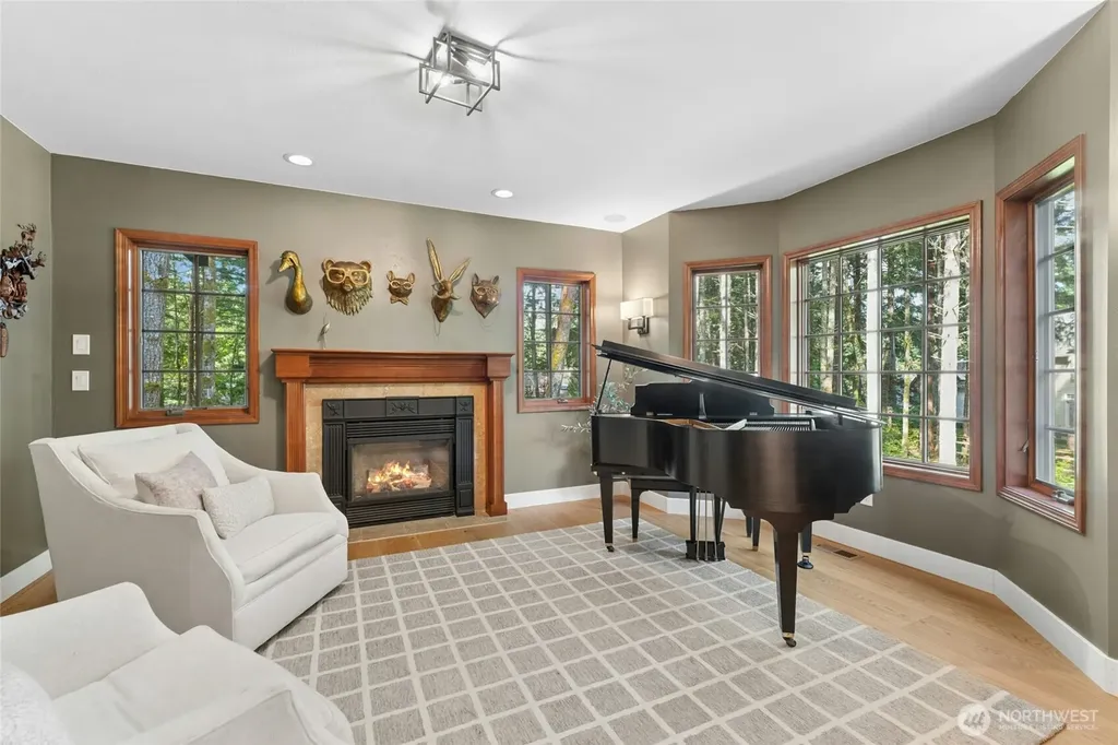 4808 133rd NW Gig Harbor WA 98332