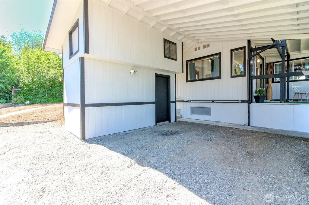 14014 Greenbelt Drive E Bonney Lake WA 98391
