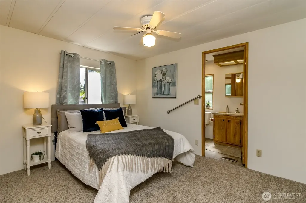 14014 Greenbelt Drive E Bonney Lake WA 98391