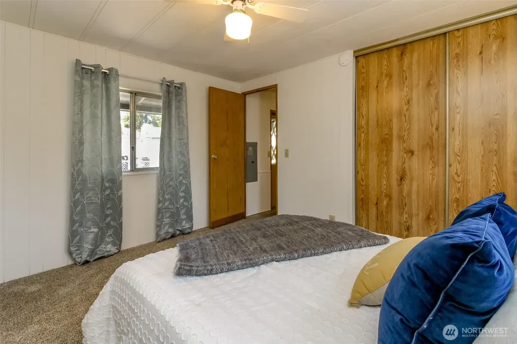 14014 Greenbelt Drive E Bonney Lake WA 98391