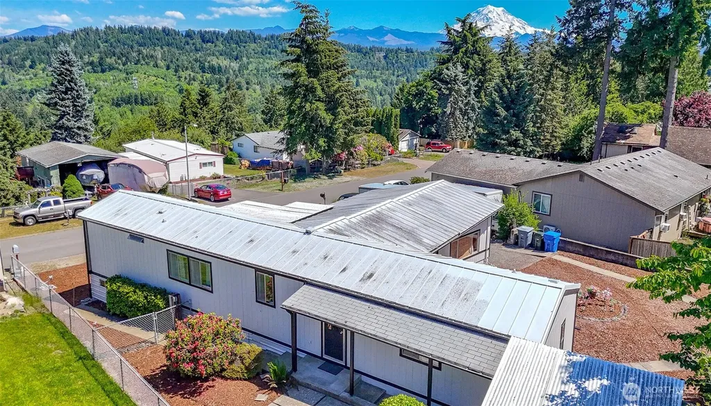 14014 Greenbelt Drive E Bonney Lake WA 98391