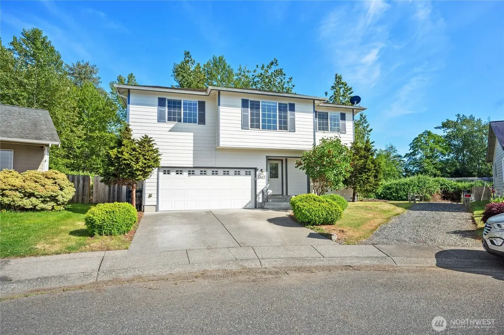 4413 Carstan Loop Blaine WA 98230