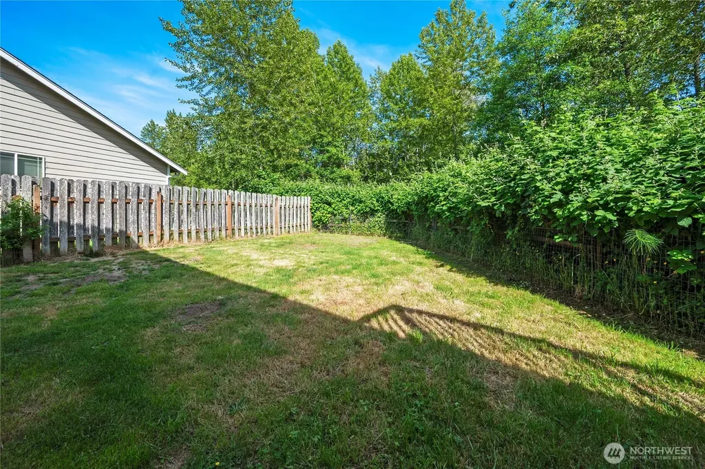 4413 Carstan Loop Blaine WA 98230