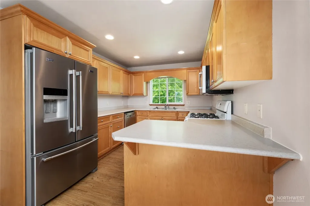 4413 Carstan Loop Blaine WA 98230