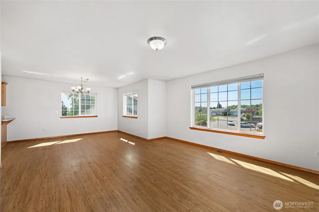 4413 Carstan Loop Blaine WA 98230
