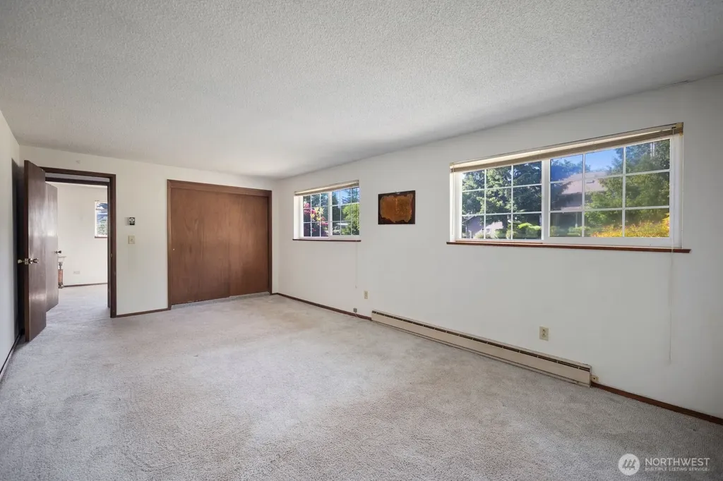11524 36th Street E Edgewood WA 98372