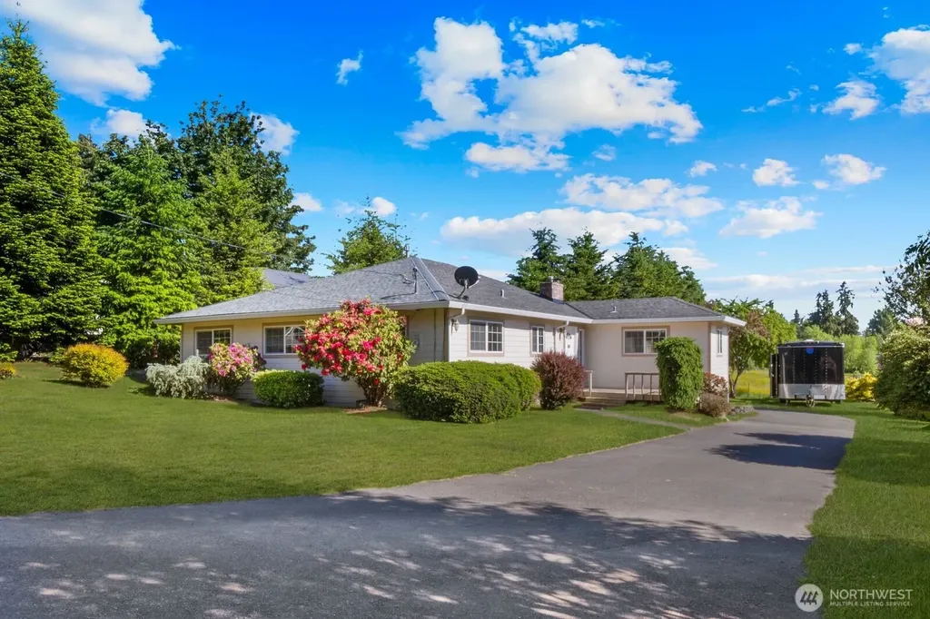11524 36th Street E Edgewood WA 98372