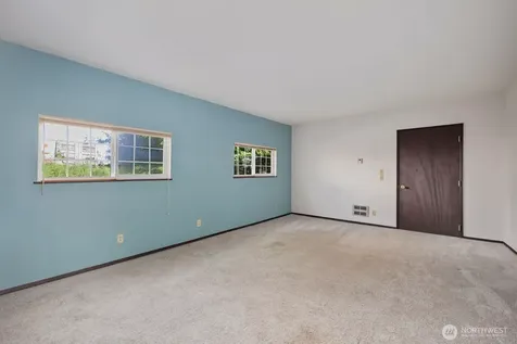 11524 36th Street E Edgewood WA 98372