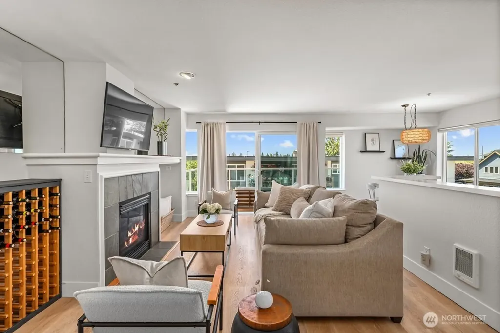 4409 California Avenue SW Seattle WA 98116
