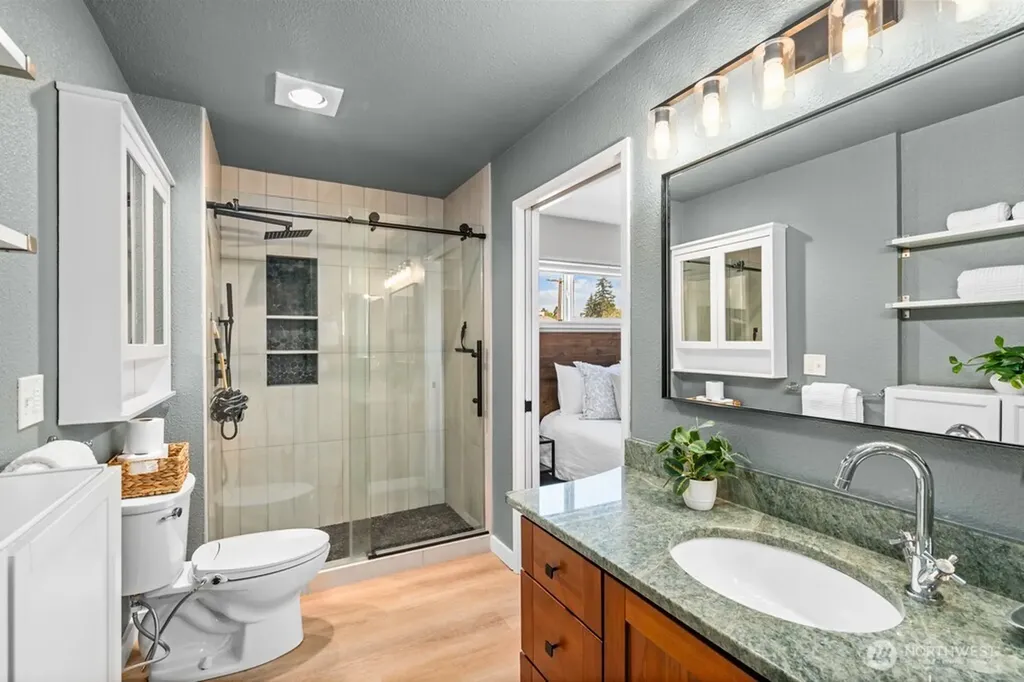 4409 California Avenue SW Seattle WA 98116