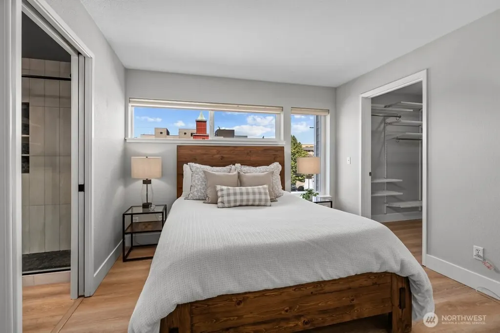 4409 California Avenue SW Seattle WA 98116