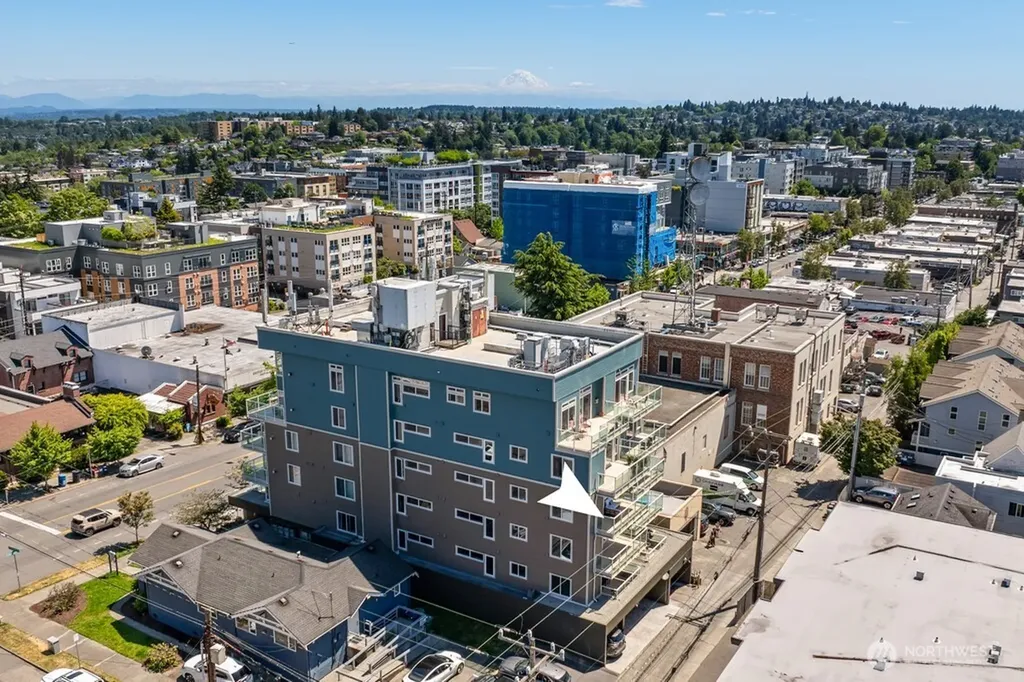 4409 California Avenue SW Seattle WA 98116